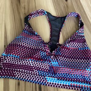 Victoria Secret Lightweight Sport Bra Medium Strappy Front Racerback Purple